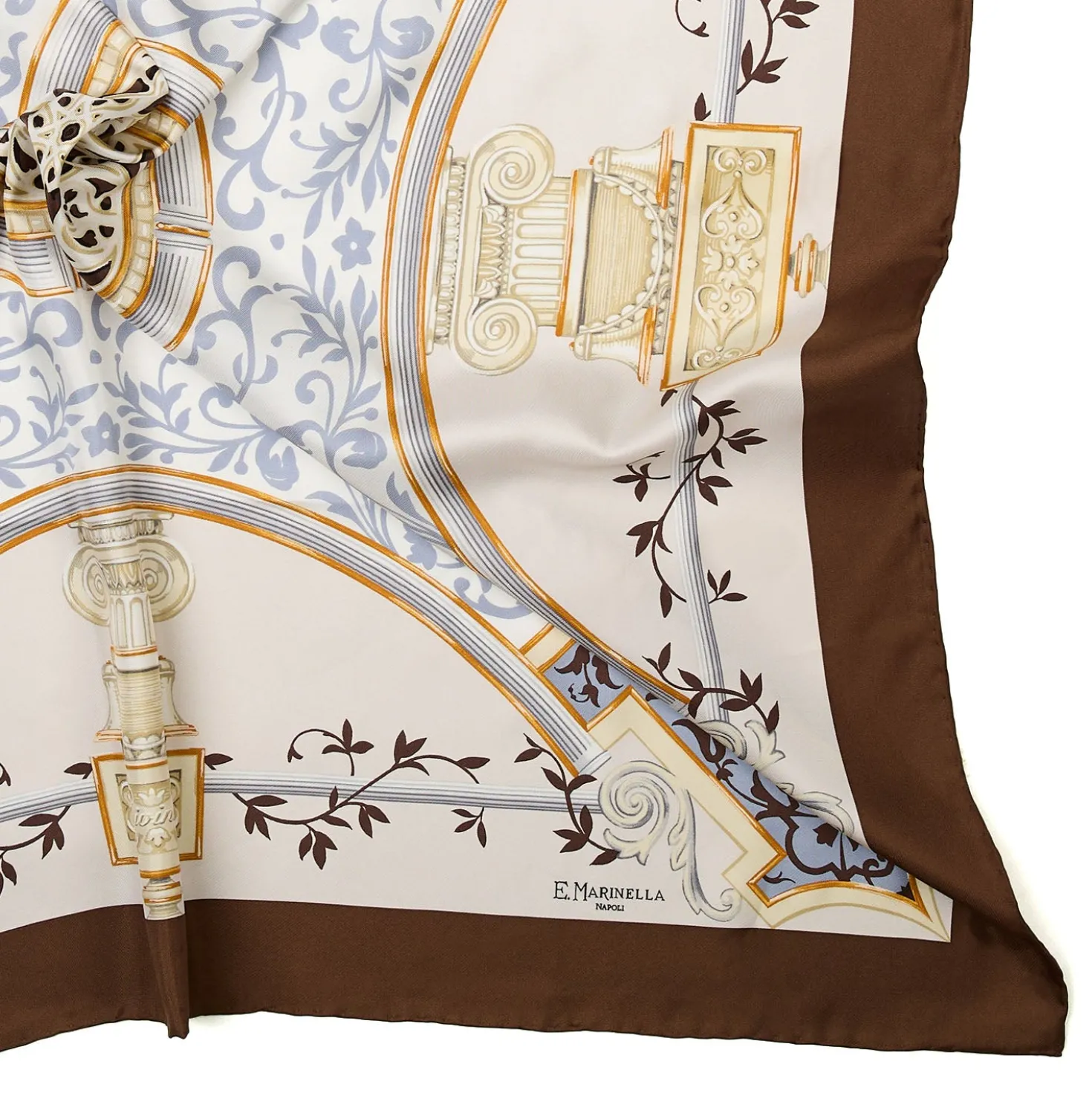 FOULARD IN SETA 90 MARRONE CHIARO Divinita’