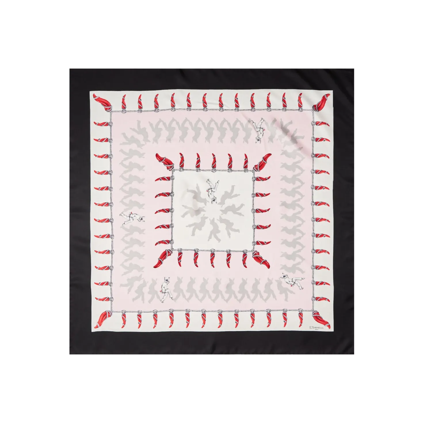 FOULARD IN SETA 90 NERO Pulcinella portafortuna