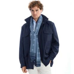 STOLA AZZURRO POLVERE IN LANA Decorazioni floreali