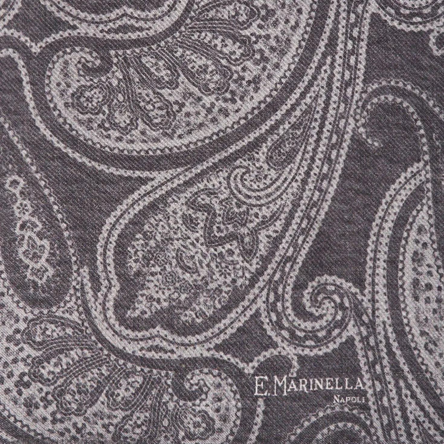 STOLA GRIGIA IN LANA Fantasia paisley